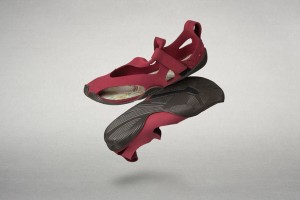 Fuchsia Men's Wildling Feder Sandals | UK-ECAWUO645