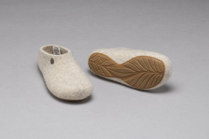 Cream Kids' Wildling Nelus Slippers | UK-BTVRMZ269