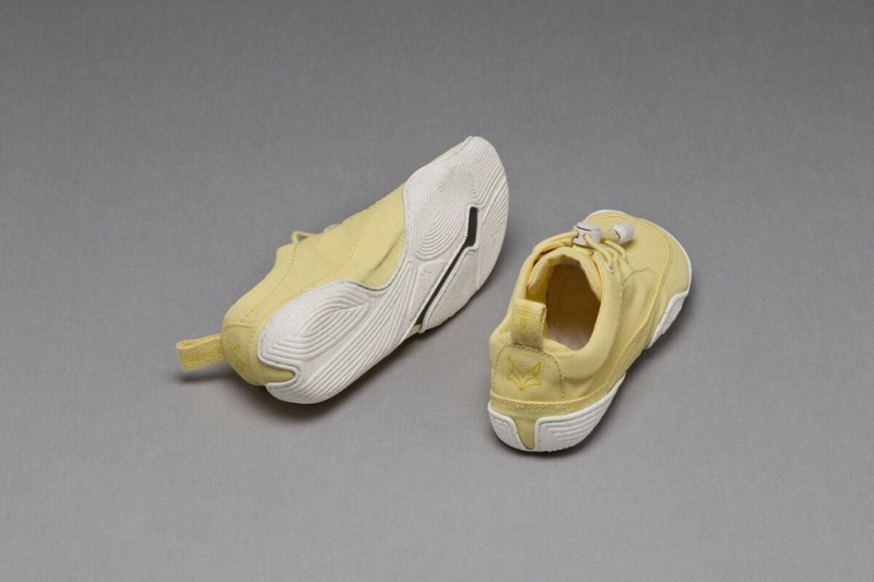 Light Yellow Kids' Wildling Tanuki Barefoot Shoes | UK-VBUJDQ923