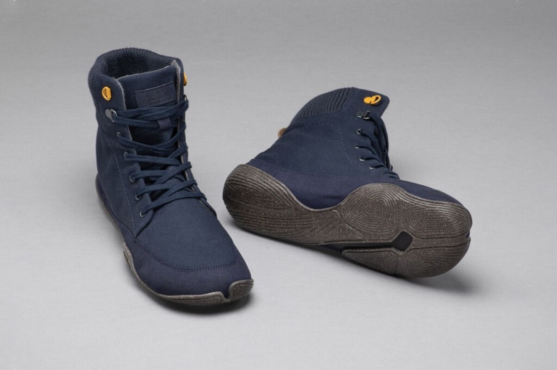 Navy Men's Wildling Trica Winter Shoes | UK-DHPNQG149